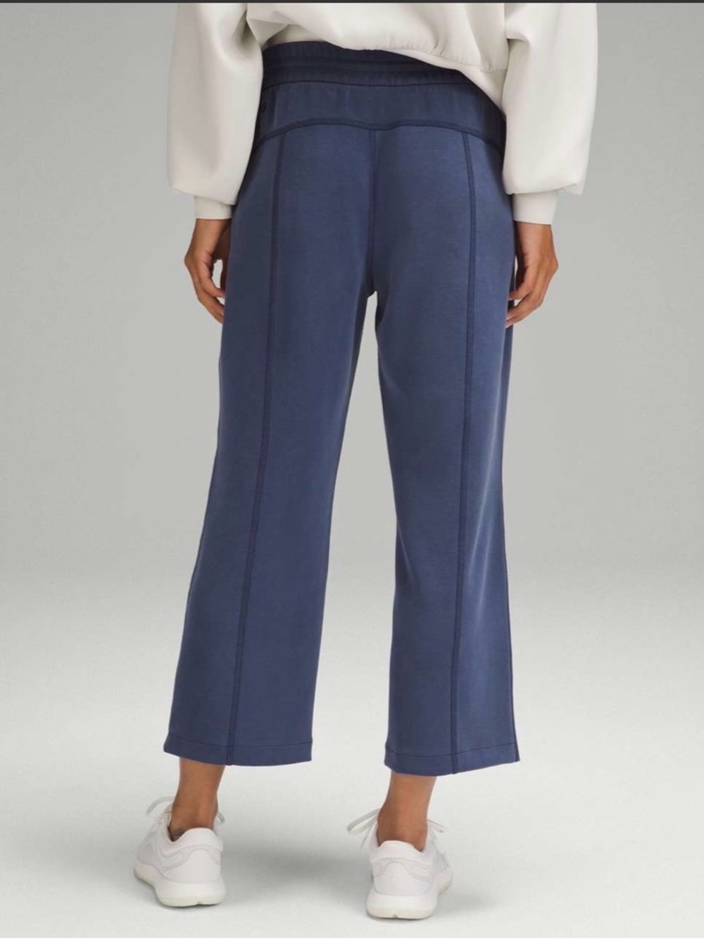 Lululemon Softstreme High-Rise Straight-Leg Cropped Pant Night Sea Size 4